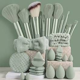 18pcs professional makeup brush set including 13pcs makeup brushes and 4pcs triangular puff pads and storage bag soft nylon bristles suitable for types portable oval foundation brush eyeshadow brush