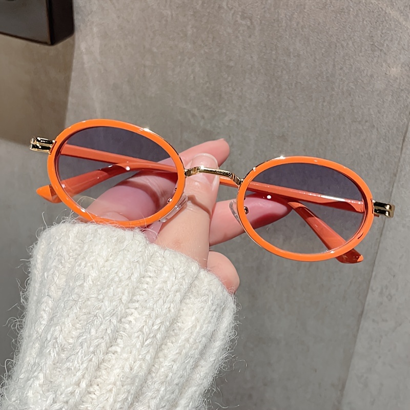 

Retro Round Frame Fashion Glasses For Women, Trendy Personalized Eyewear, Sporty Style, Multiple Colors (orange, Tortoise, Ivory)