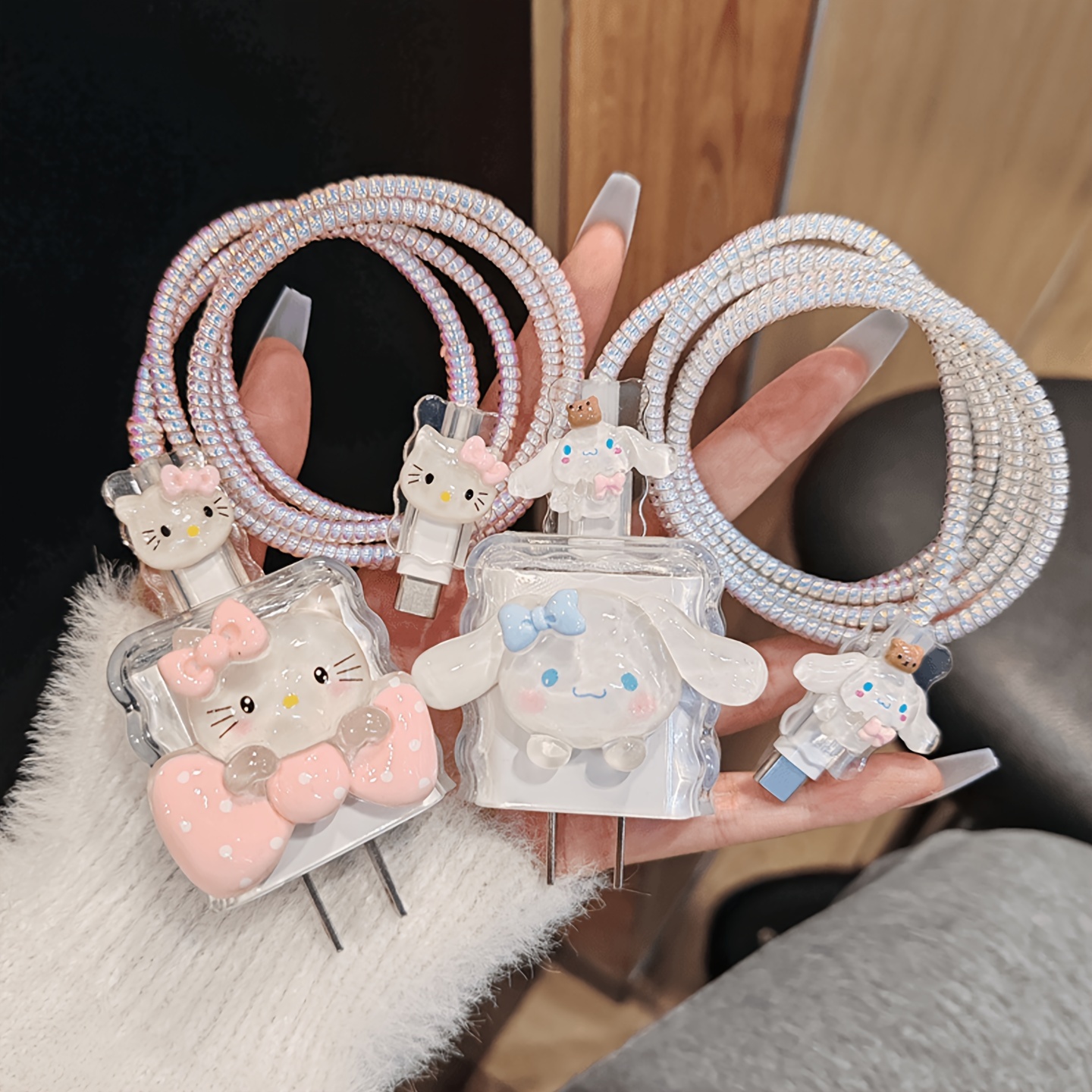 

[] 5pcs Sanrio Cartoon Hellokitty, Cinnamorall Mobile Phone Charging Cable Protection Set