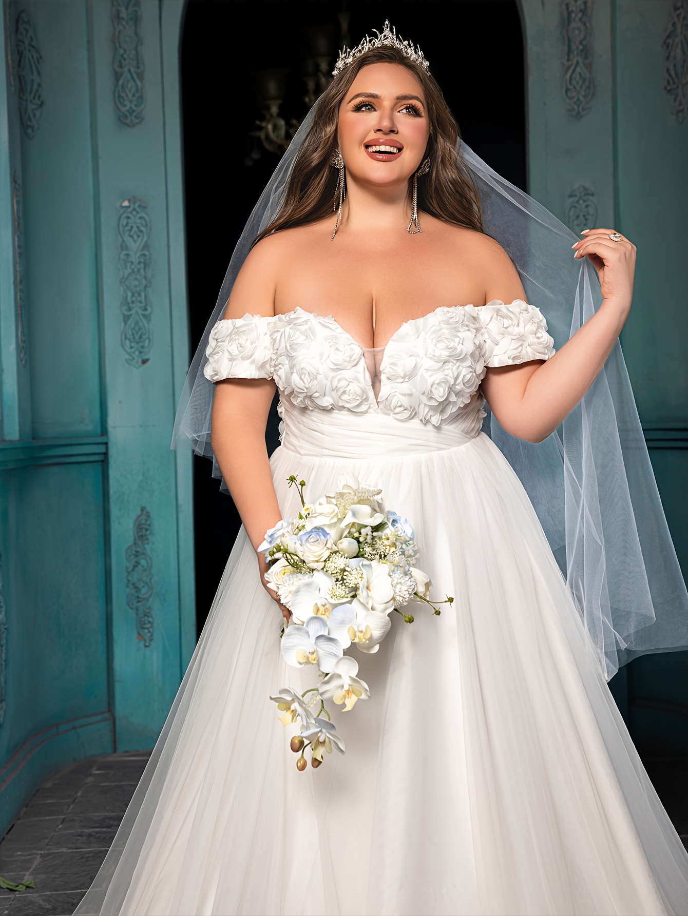 QOQ Elegant Off-Shoulder Floral Wedding Dress with Veil Plus Size, High  Waist A-Line Bridesmaid Gown, Non-Stretch Fabric, Ruffle Detail, Ball Gown S