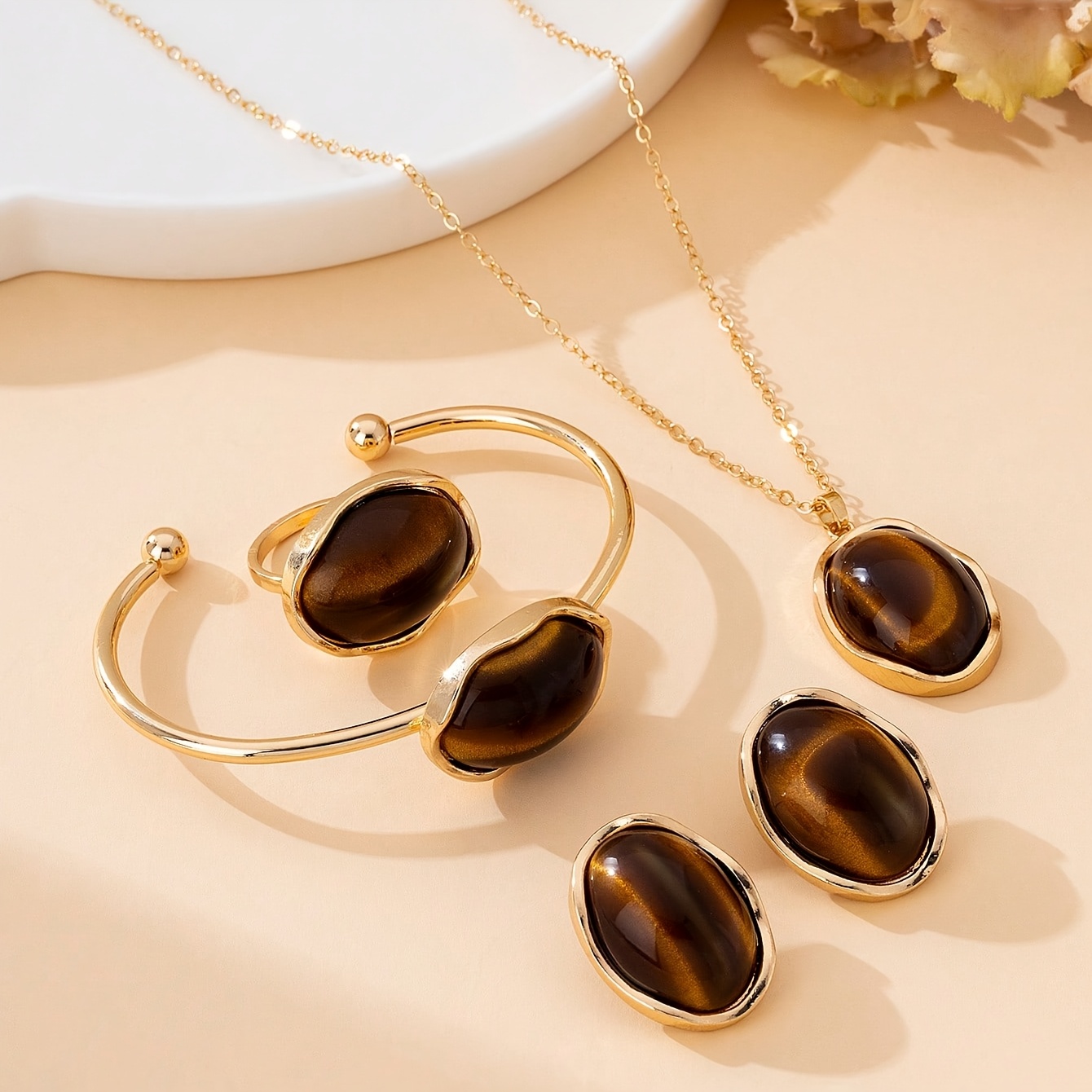 TEMU 5pcs Piece Set Women's Jewelry Set Retro Light Luxury Amber Irregular Geometric Pendant Women's Necklace Earrings Ring Bracelet Women's Jewelry