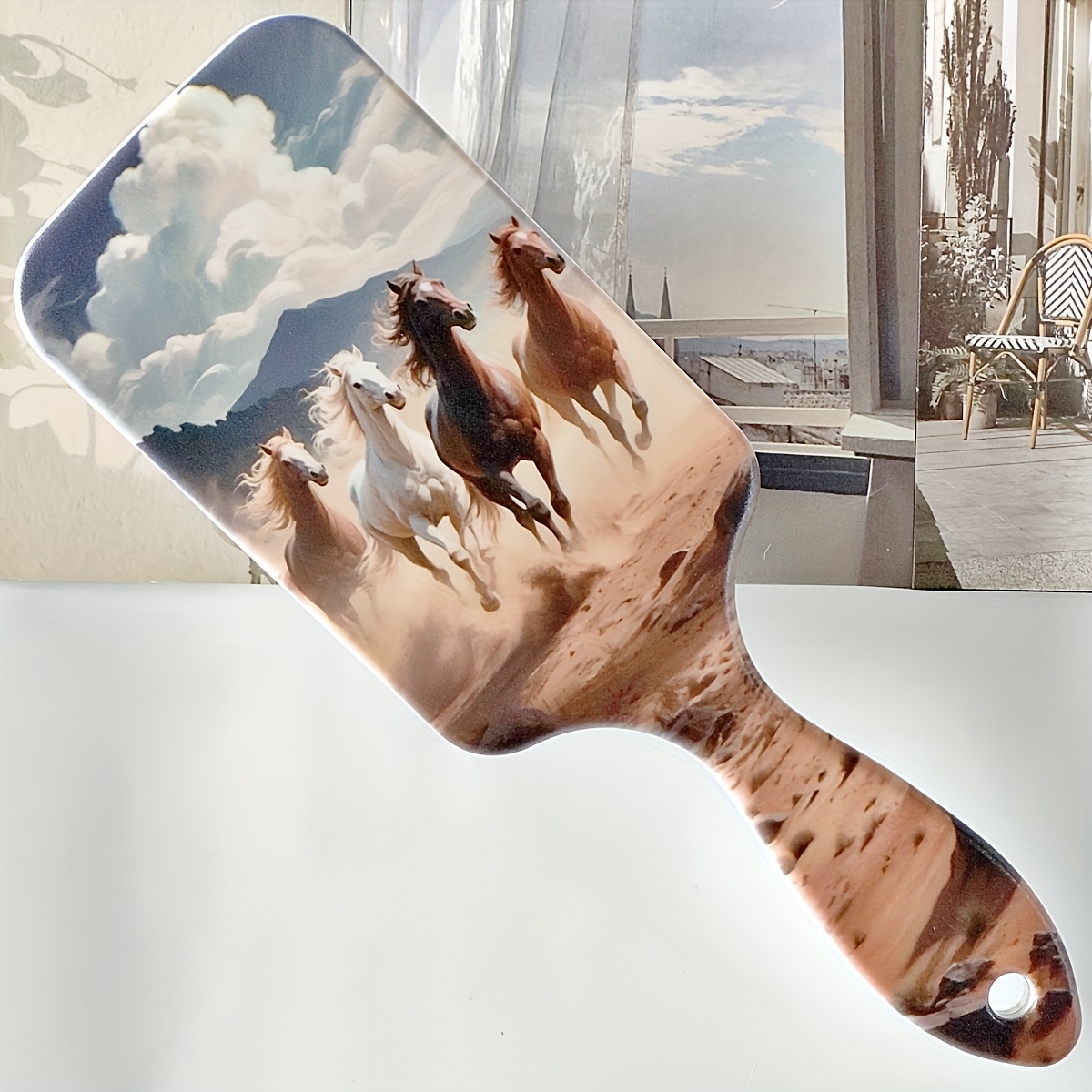 TEMU A Single Piece Of A Horse-themed Air Cushion Comb Designed For Scalp Massage. This Adorable, Anti-static Hairbrush Features A Comfortable Grip, A Sturdy Abs Handle, And Nylon Bristles