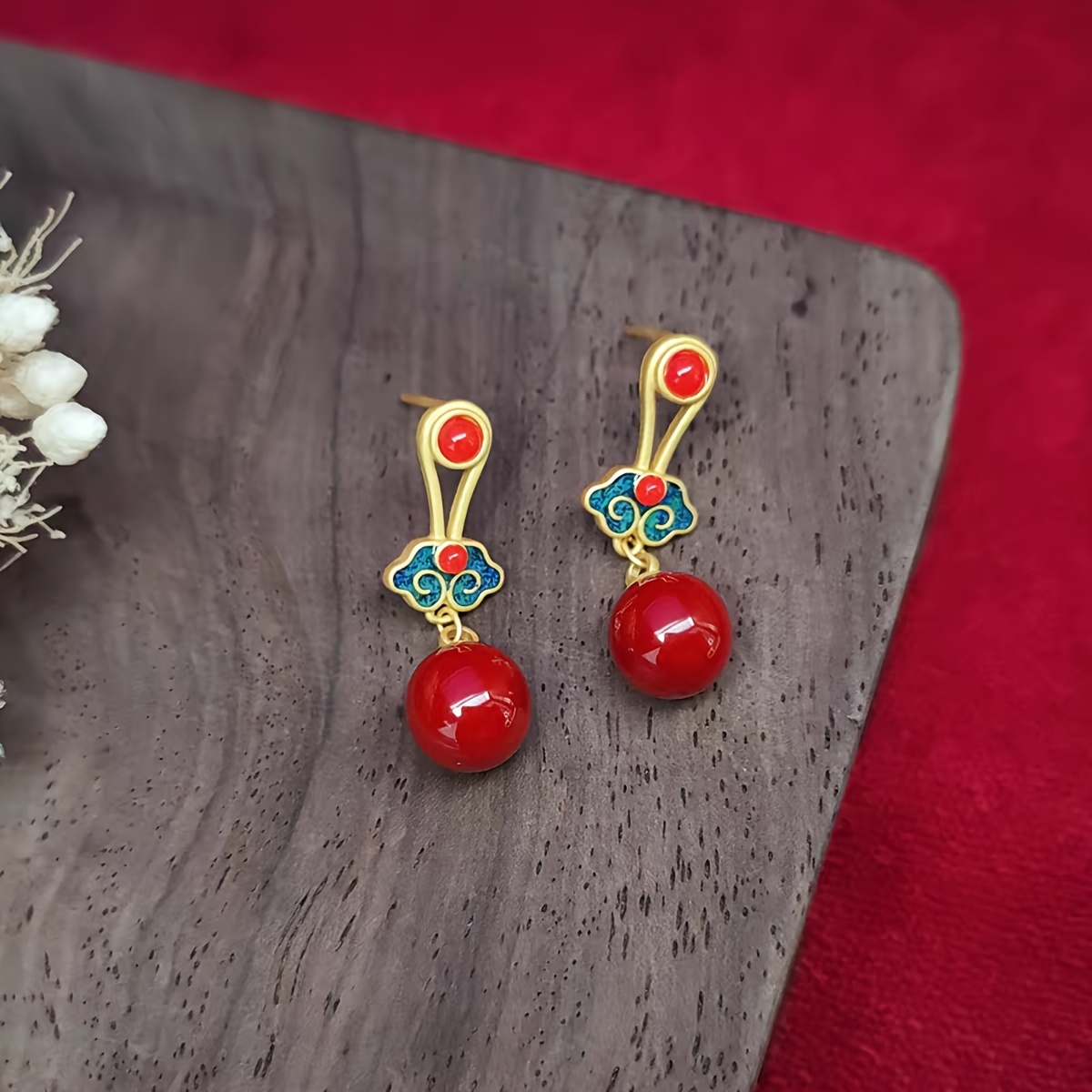 

1 Set Elegant Chinese Style Pendant Earrings - Alloy With Pearl, Hanfu & Traditional Attire, Ideal Gift For Christmas & Day, Vintage Court Design, No Feathers, Battery-free, Ideal For Room Decor