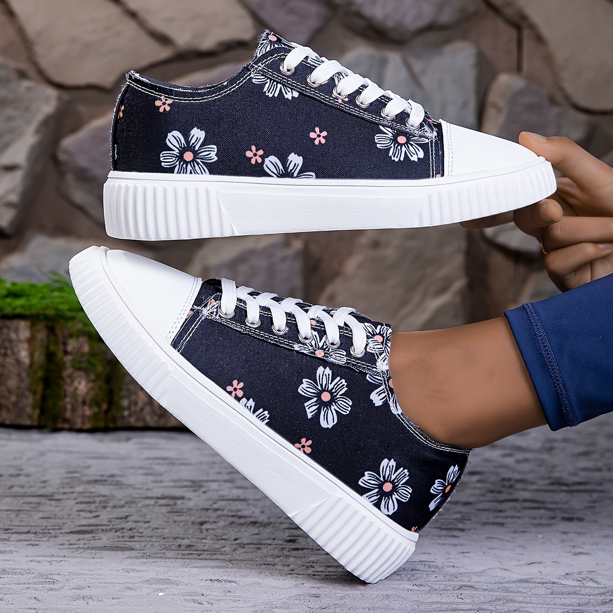 Women'S Fashion Sneakers - Casual Slip-On Sneakers with Floral Pattern, Comfortable Flat, Breathable, Low-Top, Round Toe, All-Season Sneakers, Casual Footwear | Floral Sneakers | Comfortable Sneakers
