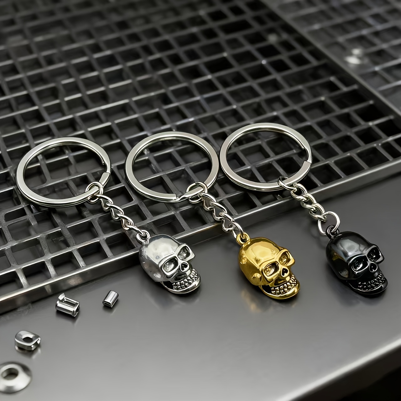 TEMU 3pcs Metal Skull Keychains In Trendy Golden, Silvery, And Black Colors, Unique Backpack Additions, Halloween Decoration Gifts