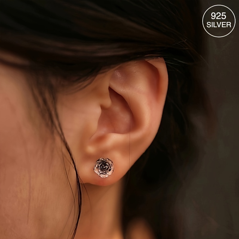S925 Pure Silvery Flower Style Earrings Low Allergy