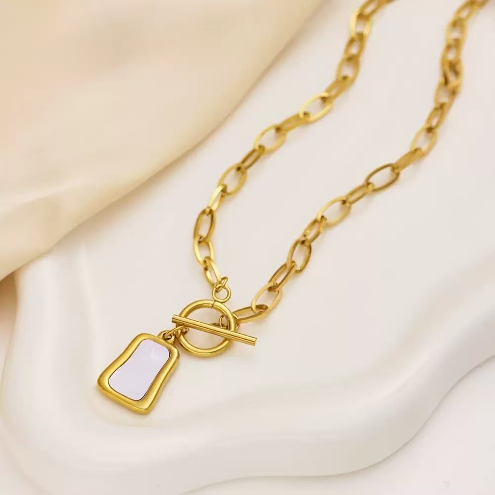 Image of Elegant Ladies' Golden Stainless Steel Geometric Pendant, Casual And Fashionable Vacation Versatile Necklace