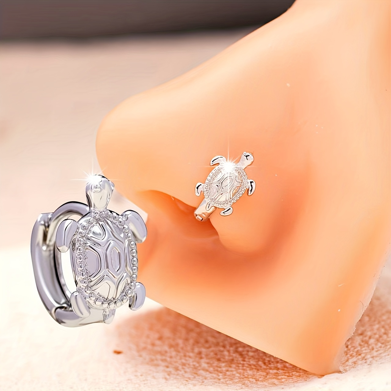 A Cute Single-piece Synthetic Zirconia Turtle Stud Nose Ring, Hypoallergenic, Perfect For Daily Wear And Vacations, A Accessory