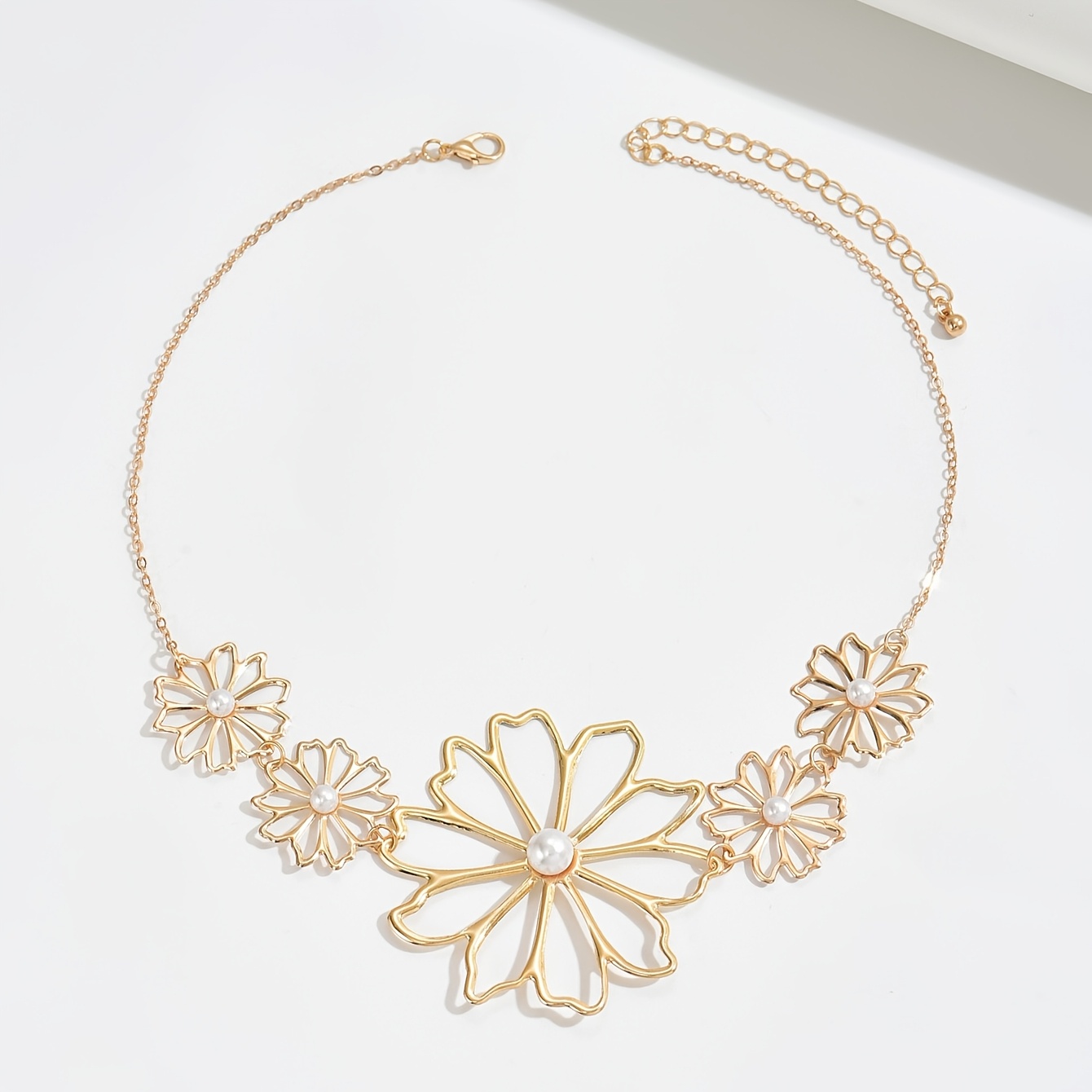 Personalized Hollow Flower Imitation Pearl Necklace, Elegant