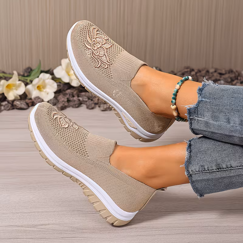 plus size womens embroidered slip on casual athletic shoes mesh comfortable breathable lightweight outdoor sports shoes travel vacation women shoes sneakers 9
