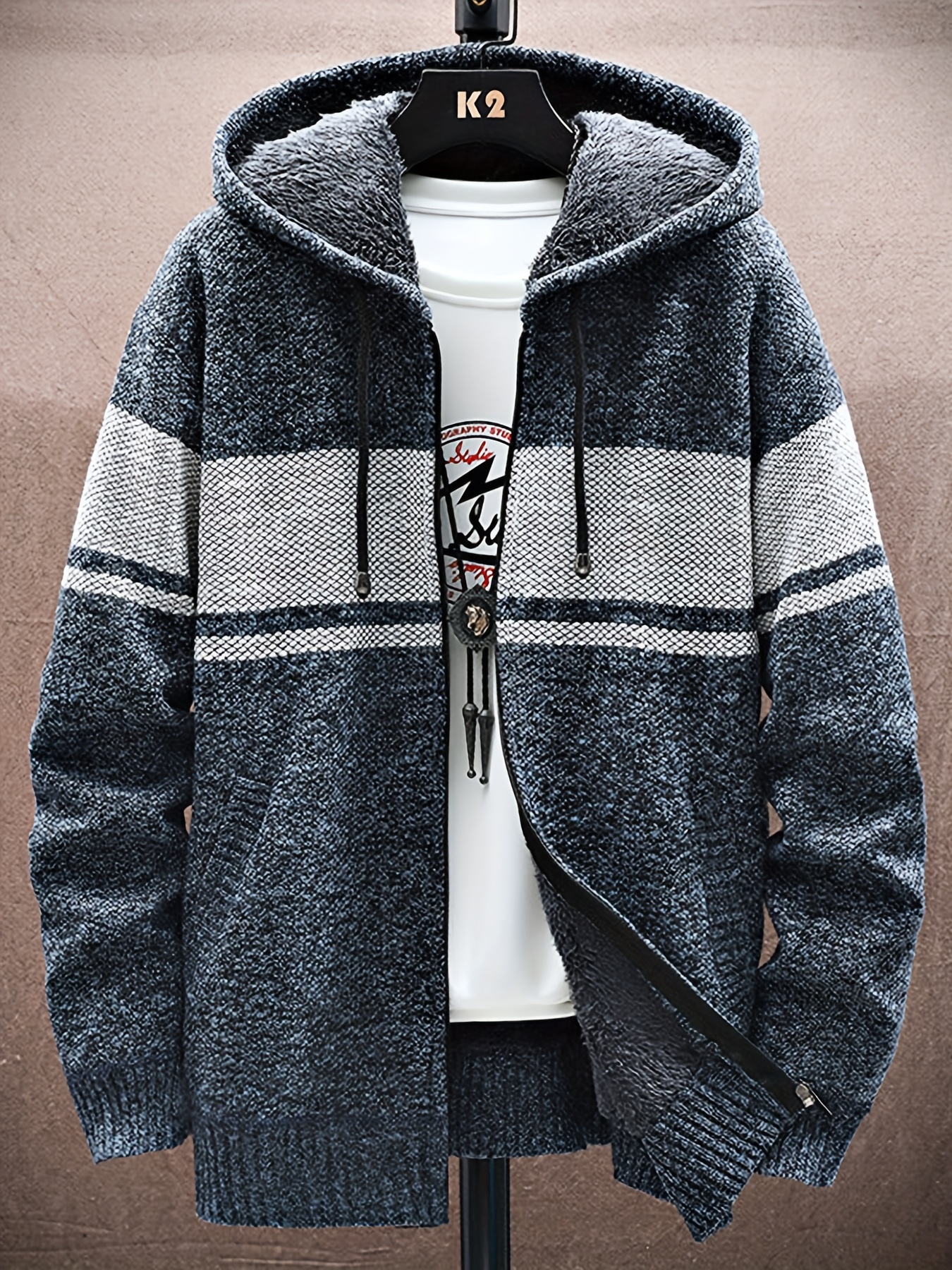 秋冬新款连帽拉链男士休闲长袖夹克外套百搭保暖外穿拼色款休闲男上衣 商品详情 1