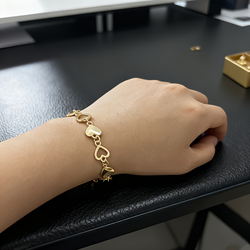 Women's Heart Love Bracelet, Trendy European Style