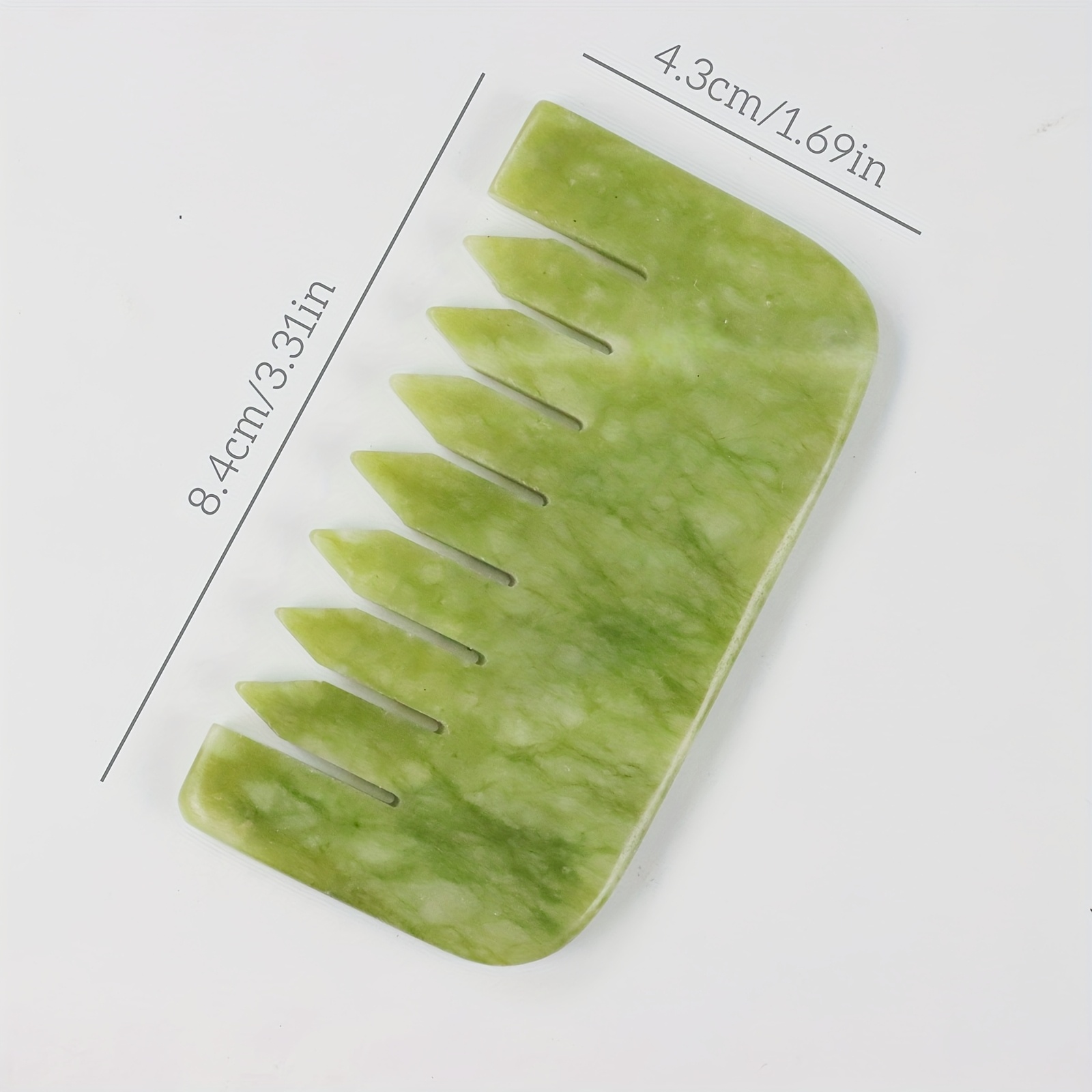 Peine de Masaje Gua Sha | Masajeador Facial y Corporal de Piedra Verde | Herramienta de Masaje Tradicional Multifuncional para el Cuidado del Cuidado del Cuero Cabelludo y la Cabeza | Diseño Ergonómico para Mejorar la Circulación y la Relajación. Ideal para Uso Doméstico o Profesional como