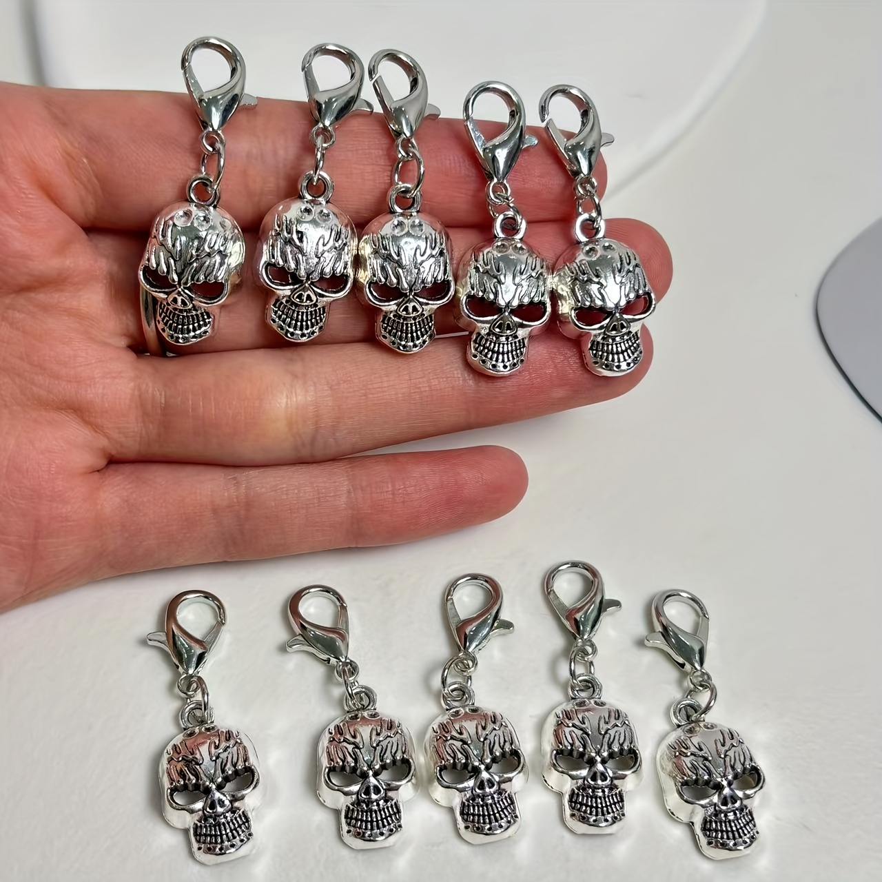 5/10pcs Of Skull Pendant Shoe Decorations, Durable Alloy Additions, Suitable For Sneakers And Canvas Shoes, Shoe Additions For Women's And Men's Outfits