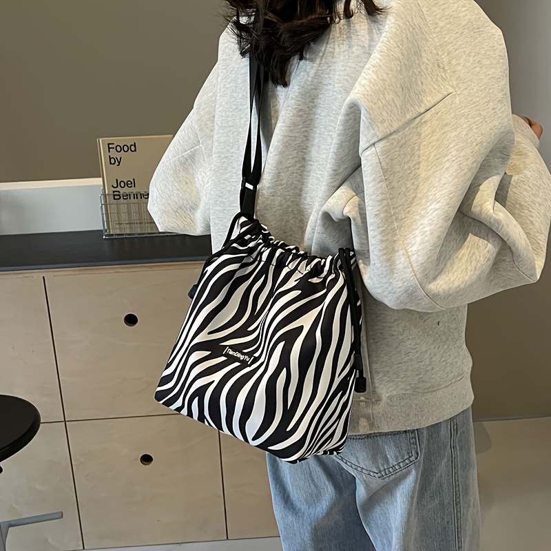 

' Drawstring Bag, , Zip , , No , No , Or