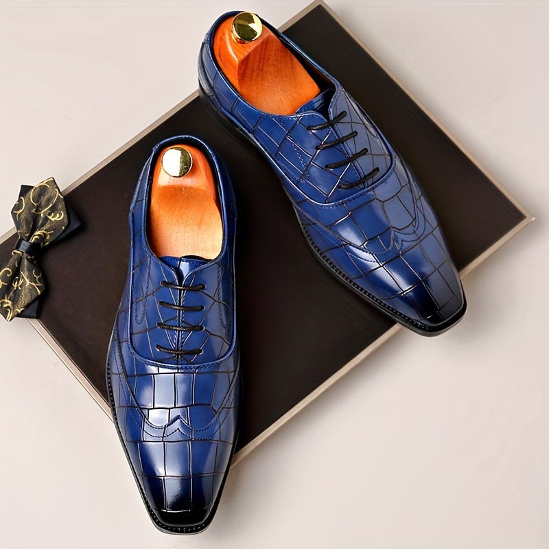3332 Chaussures de ville formelles pour hommes, brillantes, chaussures de mariage tendance pour marié, chaussures de costume uniformes pour hommes, à la mode et tendance