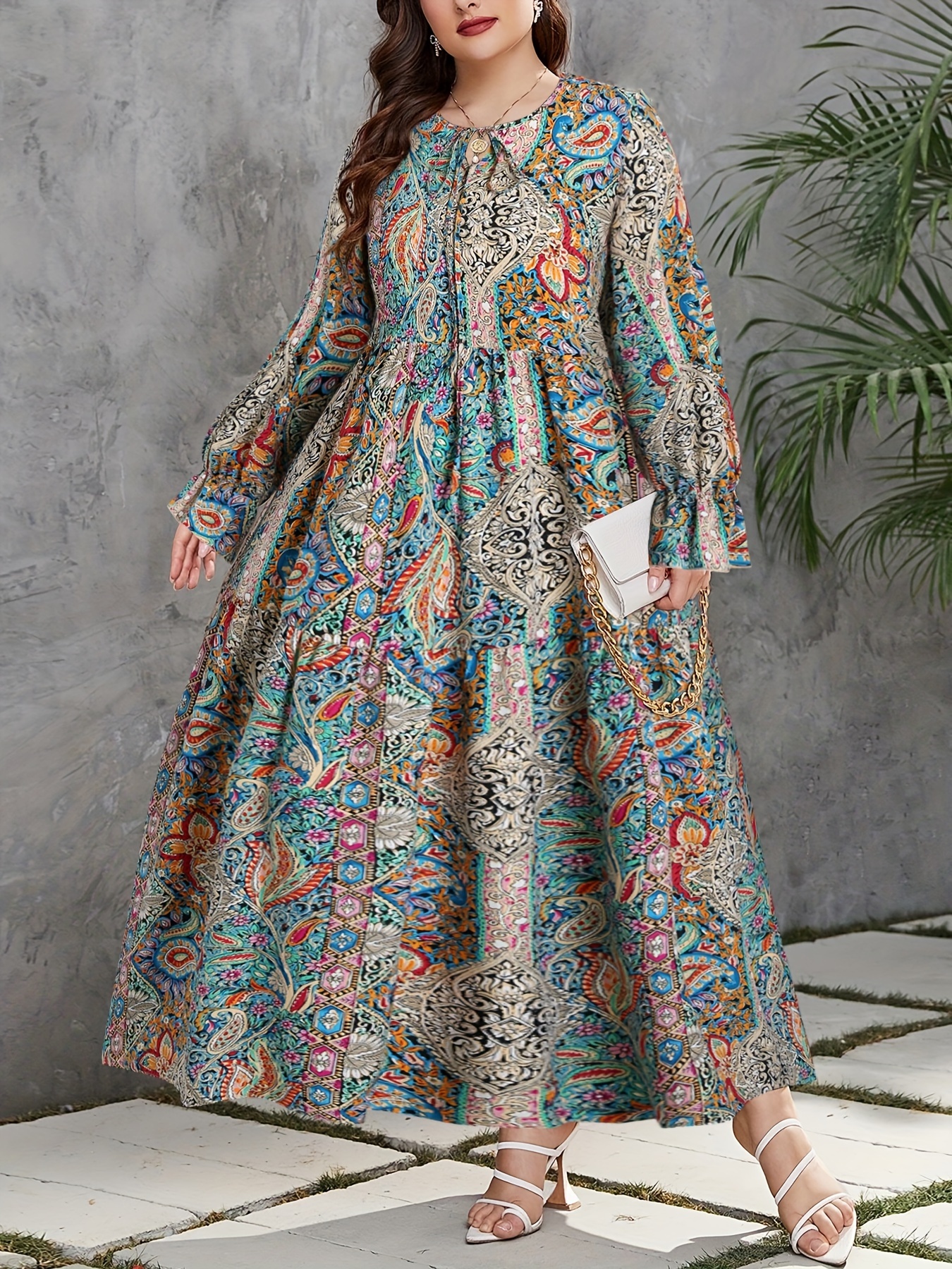 green emerald velvet dress These Wrinkle-Free Fall Dresses at Amazon Start at $10 main image 1