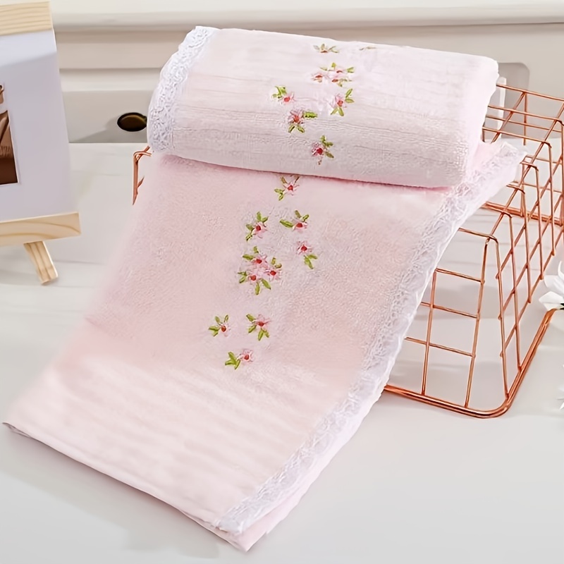 

1pc Cotton Floral Embroidered Hand Towel, Absorbent & Quick-drying Showering Towel, Super Soft & Skin-friendly Bathing Towel, For Home Bathroom, Ideal Bathroom Supplies