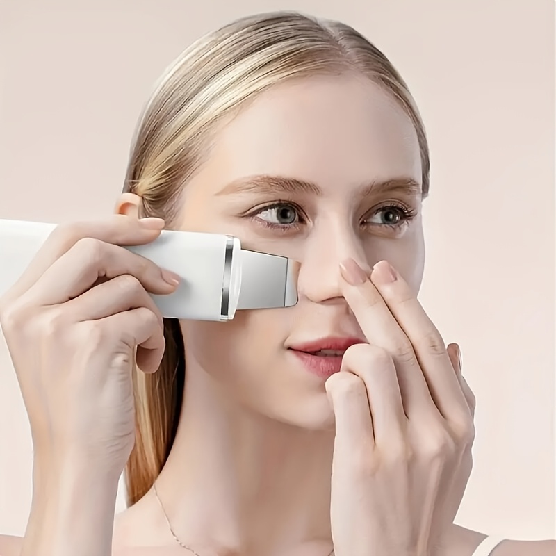 USB Rechargeable Electric Facial Cleansing Device