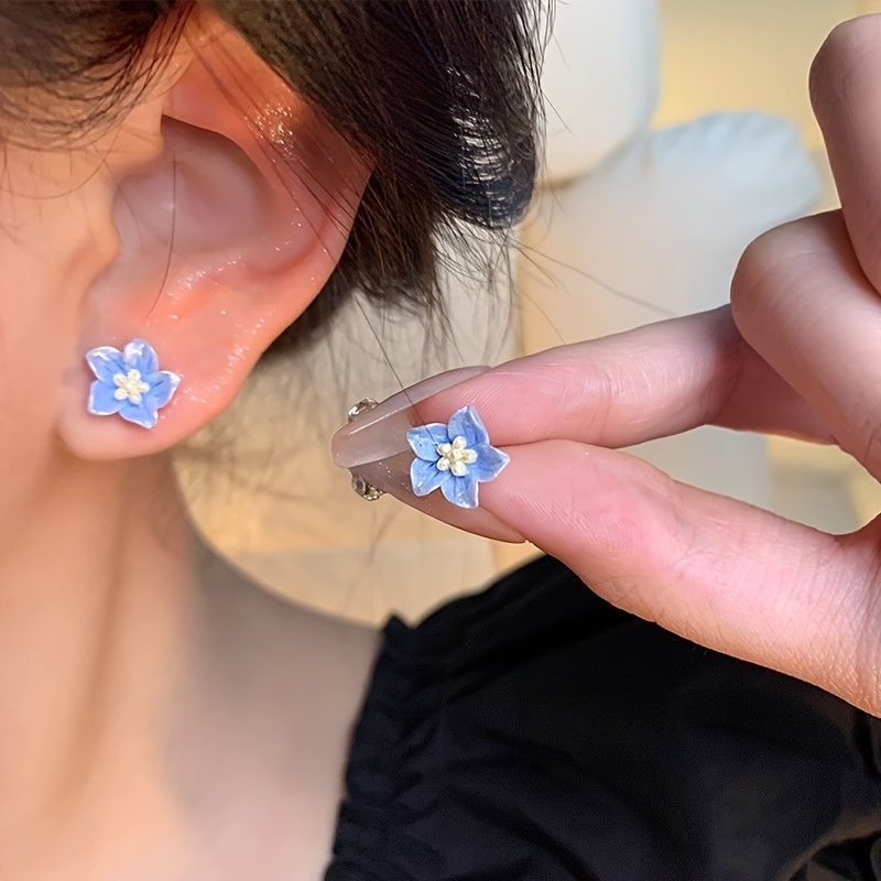 16pcs Camellia Flower Resin Stud Earrings in Box