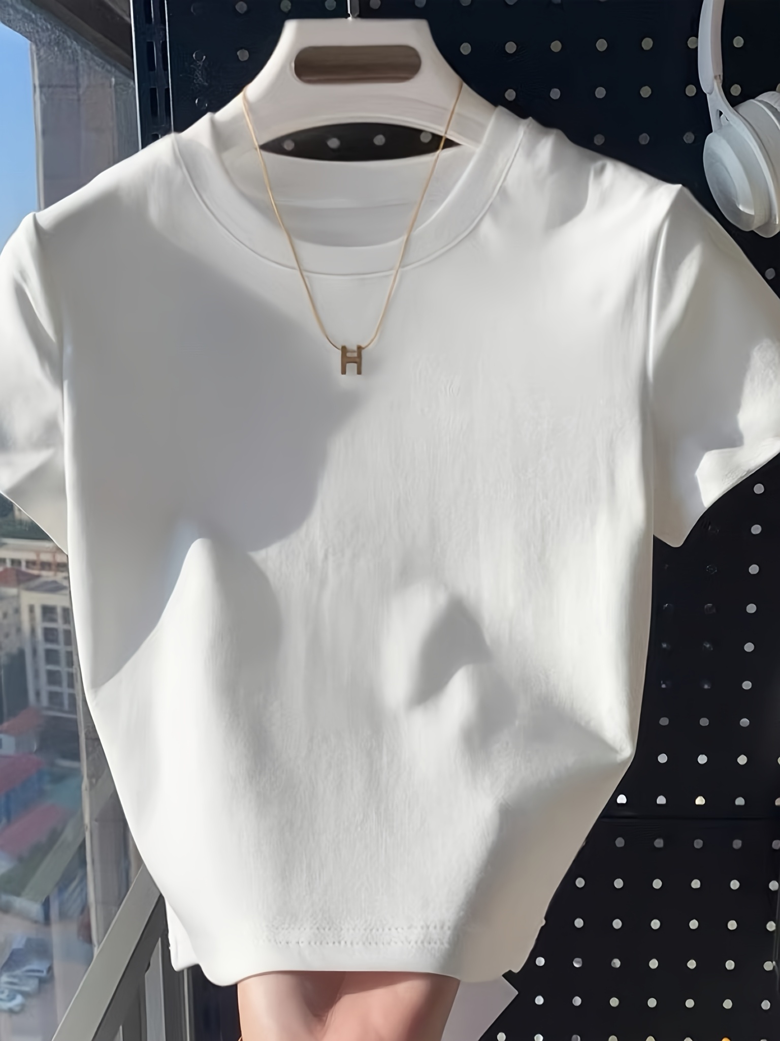 Women's Y2K Summer Crop T-Shirt - Slim Fit Short Sleeve Round Neck Top with Bold NY Letter Print, White & Black Graphic Tee for Casual Streetwear, Ladies T Shirts, Everyday Outfit, Urban Street Style, Breathable Fabric, Stylish Blouse, Streetwear Fans