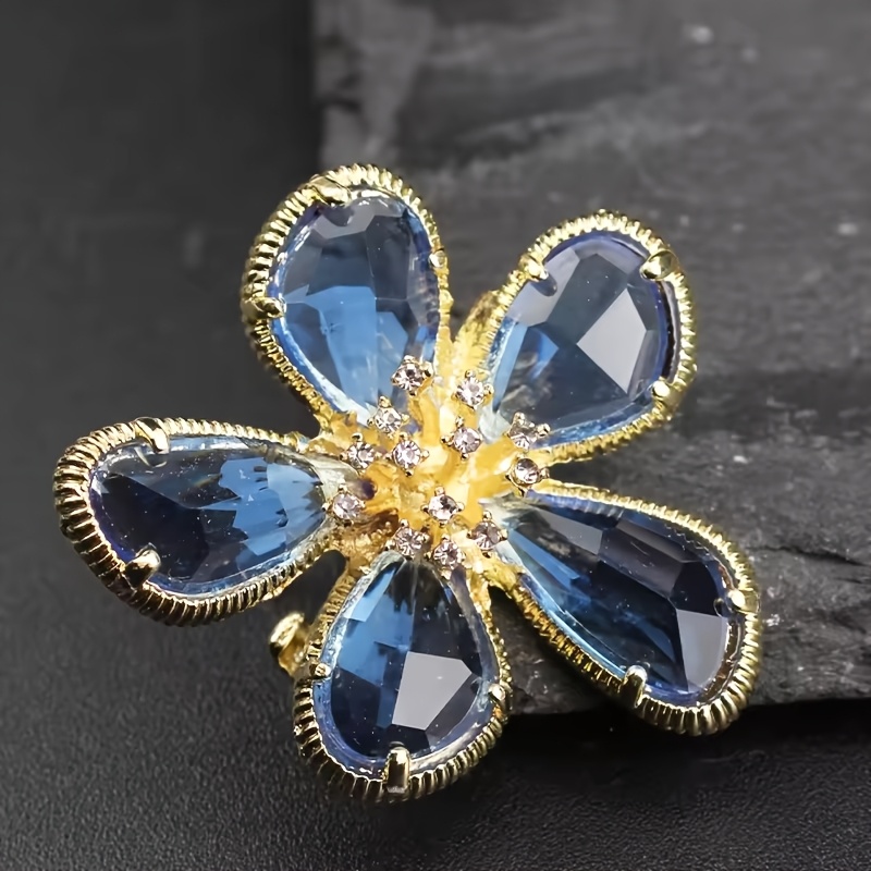 E-shop Retro Corsage, Modischer Blumen-Broschen, Kreative Vielseitige Anstecknadel für Damen, Schalverschluss Dekoratives Temperament-Accessoire