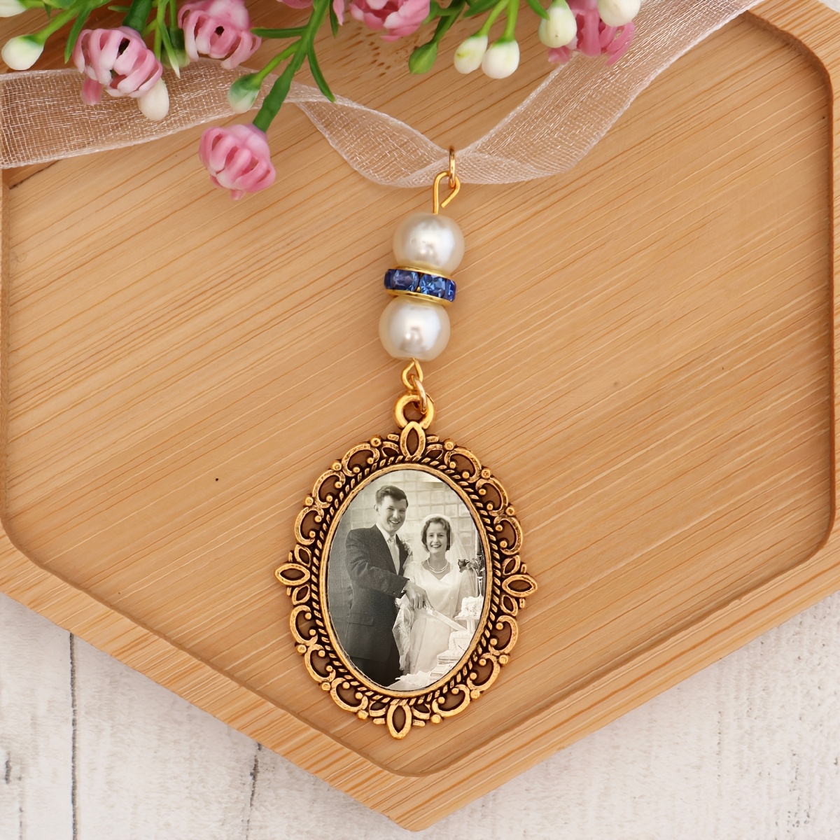 TEMU Customized Personalized Bridal Photo Bouquet Pendant, Wedding Commemorative Pendant, Bridal Souvenir Pendant, Personalized Customized Pendant