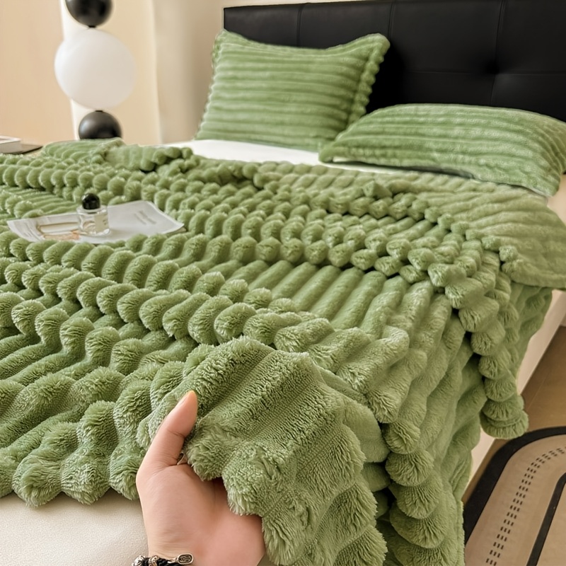 1  blanket warm and comfortable   ribbed blanket sofa blanket bed blanket pillowcase pillow core not included pet blanket details 6