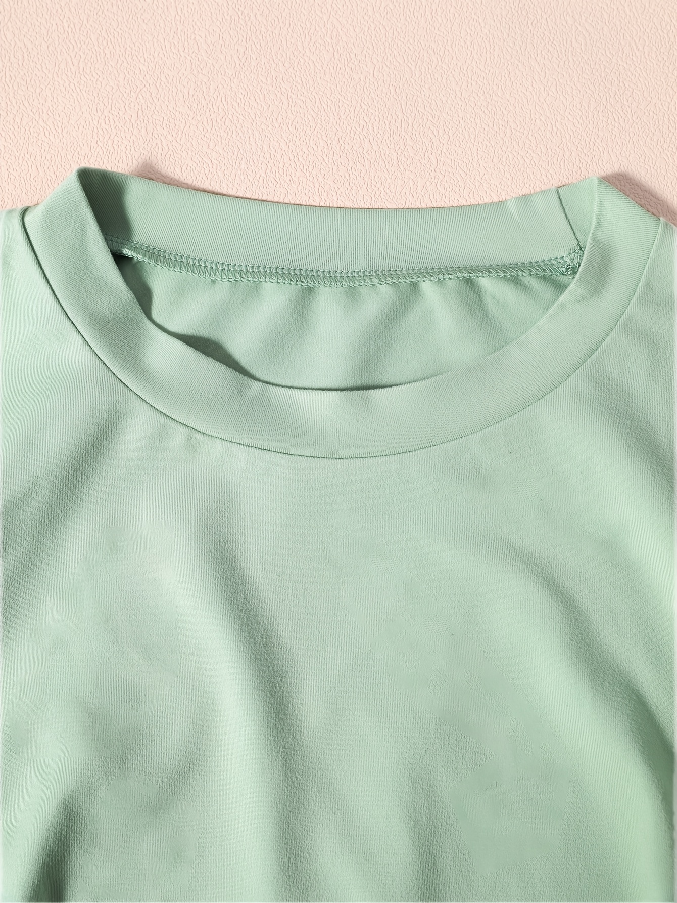 Women'S Casual Crew Neck Short Sleeve T-Shirt - Dark Green, Ribbed Hem, Lightweight & Stretchy, Perfect for Summer, Casual Attire|Ribbed Hem Tee|Lightweight Tshirt