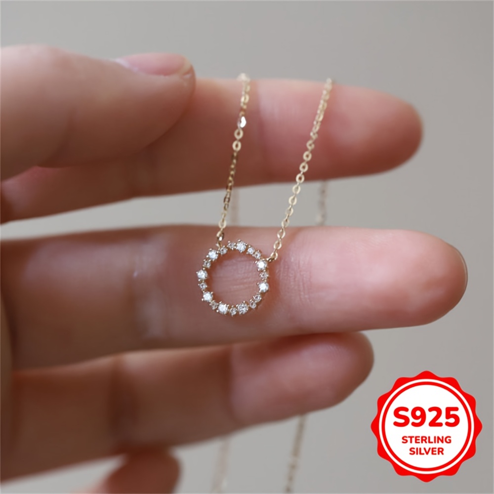 

1.6g A High-end Design Simple S925 Pure Silvery Set With Zirconia Round Ring Pendant Collarbone Chain Golden-plated Necklace For Girlfriend Valentine's Day Gift