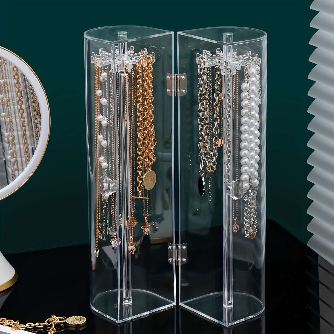 Conical Dustproof Necklace Storage Box