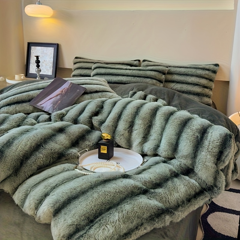 High Luxury Thick Striped Rabbit Like Plush Blanket, Autumn and Winter Thick Bed Blanket Cover, Skin Friendly and Comfortable, Providing All Day Warmth and Comfort, Suitable for Sofas, Beds, Offices and Travel, Multi-purpose Blankets, Holiday Gifts - Image 19