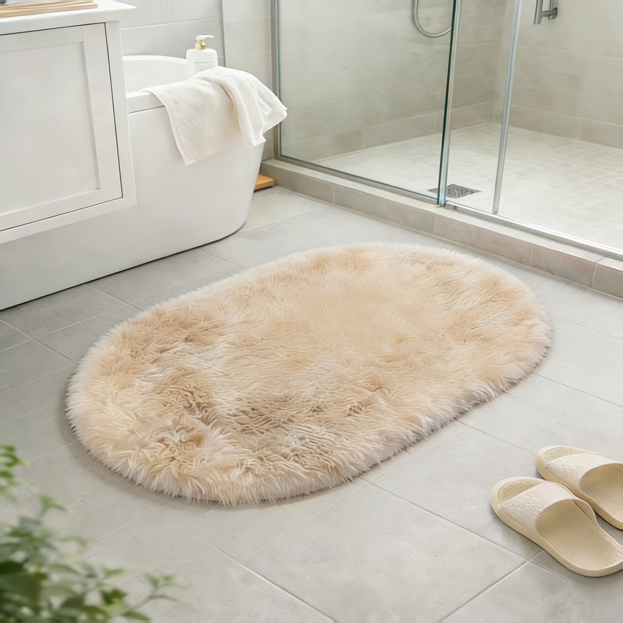 TEMU 1 Oval Plush Floor Mat, Small Apartment Household Floor Carpet, Soft And Comfortable, Lightweight And Portable, Foldable To , Suitable For Home