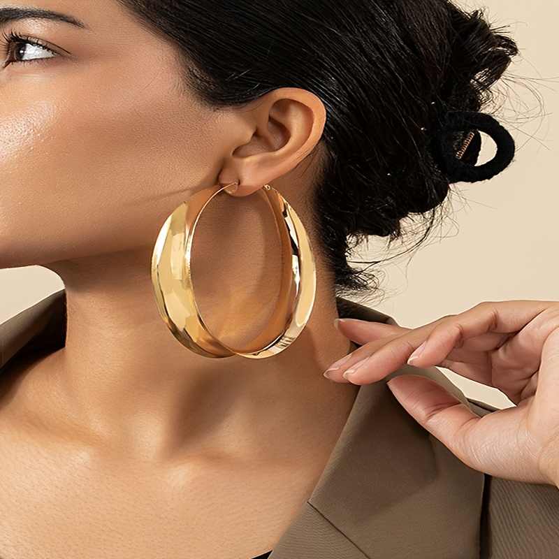 2pcs/set Western Exaggerated Large Circle Women's Earrings Suitable For Festival Wear