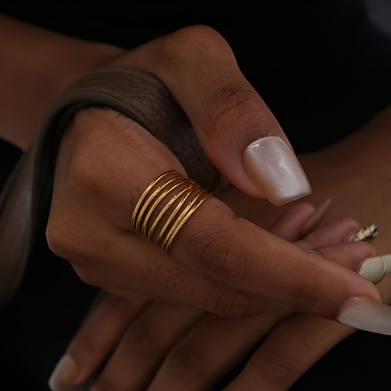 Rings With Intricate Line Designs Made Of High-quality Stainless Steel, Featuring Adjustable Open Styles That Are Fashionable And Versatile. Make The Perfect Gift For