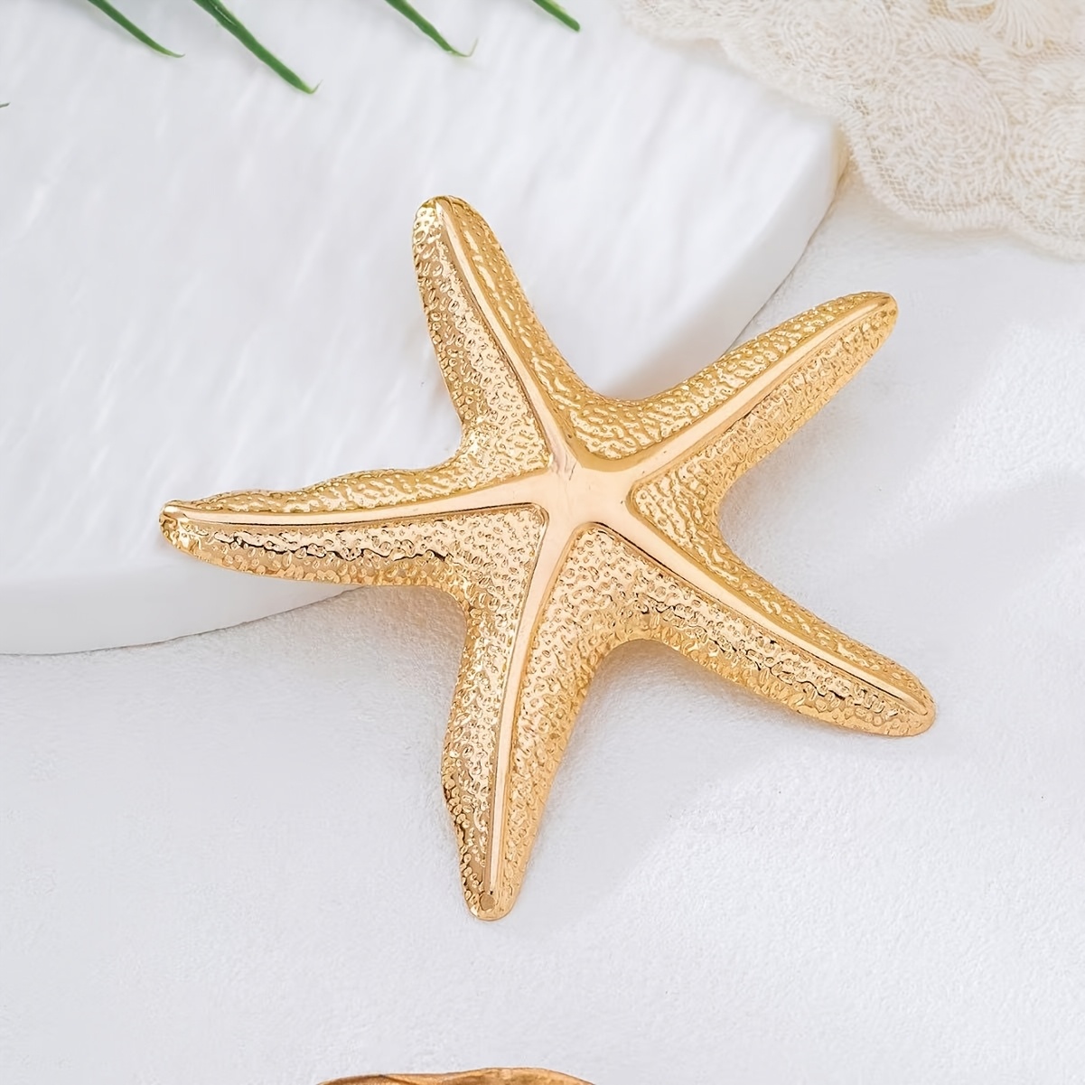 TEMU Broche 3D de con martillada individual transfronterizo, broche de moda encantador para mujer, estilo metálico fácil, regalo de Navidad