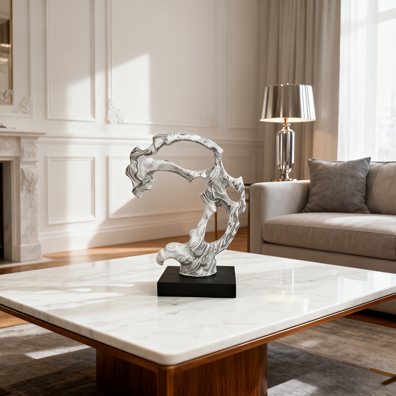 Handmade European Luxury Art Twisted Sculpture Collectible Figurines for Home Living Room Hotel Restaurant Cafe Decor And Gift