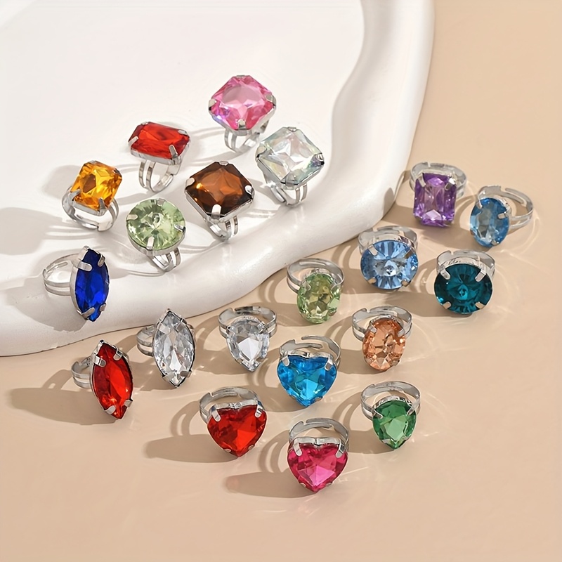 E-shop 20-teiliges/Set Minimalistisches Einzelnes Geometrisches Multicolor Acryl Ring Set Damen (Acryl Farbstyle Zufällig)