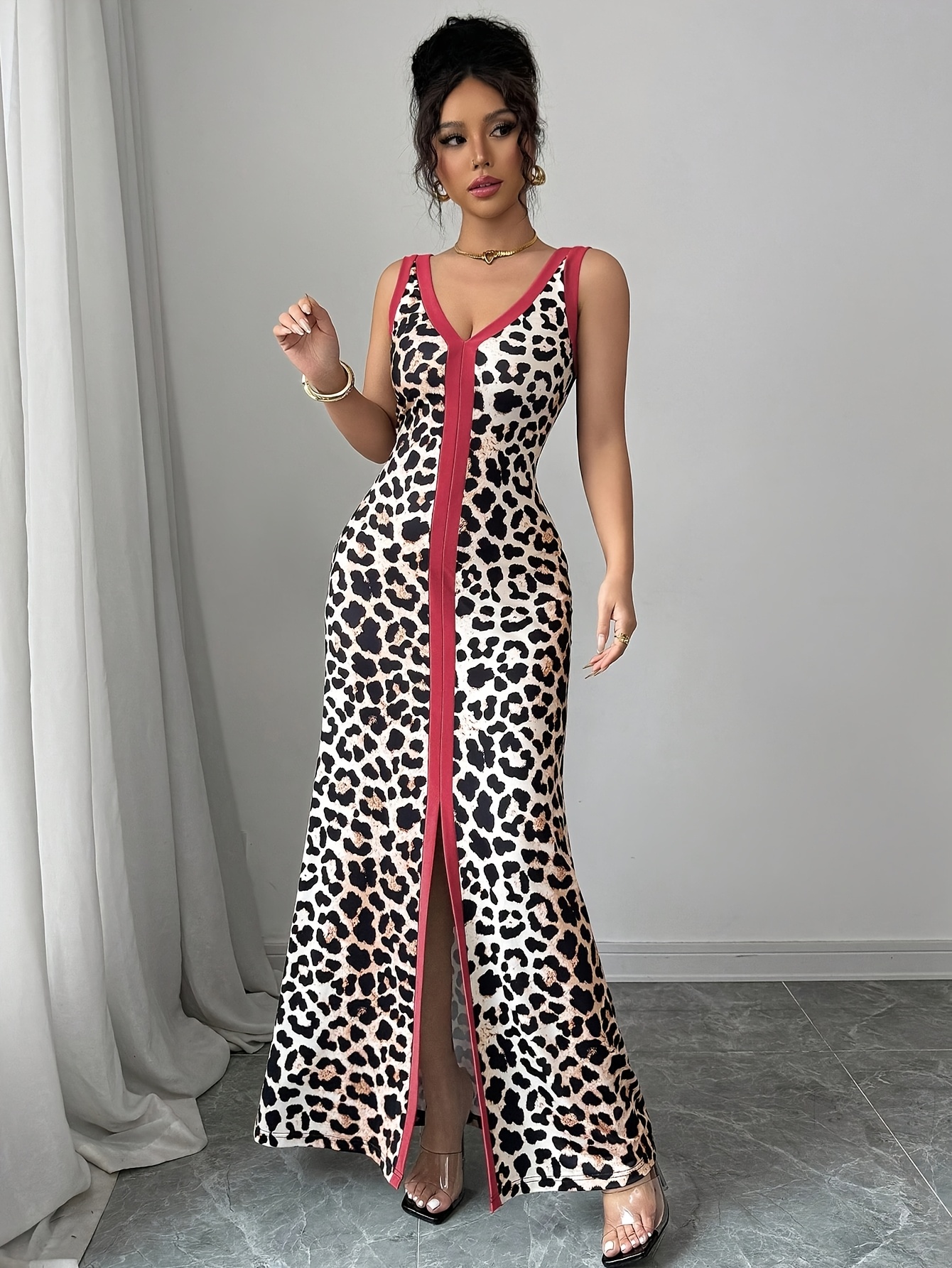 loose leopard v neck maxi dress Leopard Print Notch V Neck Loose Fit Maxi Dress White / M