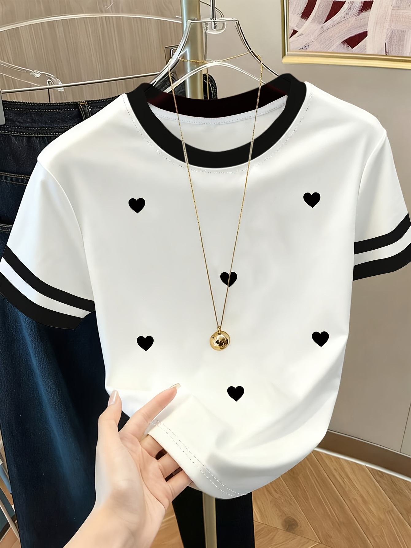 camiseta de mujer y2  estampado de amor y diseño moderno de     | estilo casual,   y elegante, corte regular, cuello  , ideal para uso   y vacaciones,   ligeramente elástico