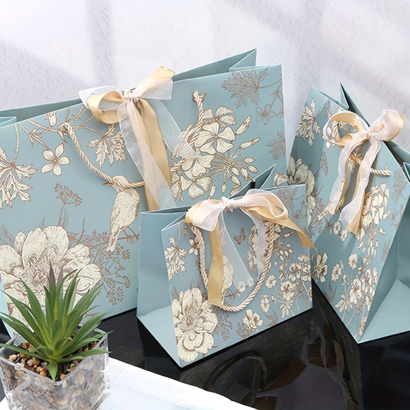 

1pc, Large Medium Small Gift Packaging Bag Holiday Bow Ribbon Tote Paper Bag Print Gift Packaging Bag Send Bow Ribbon