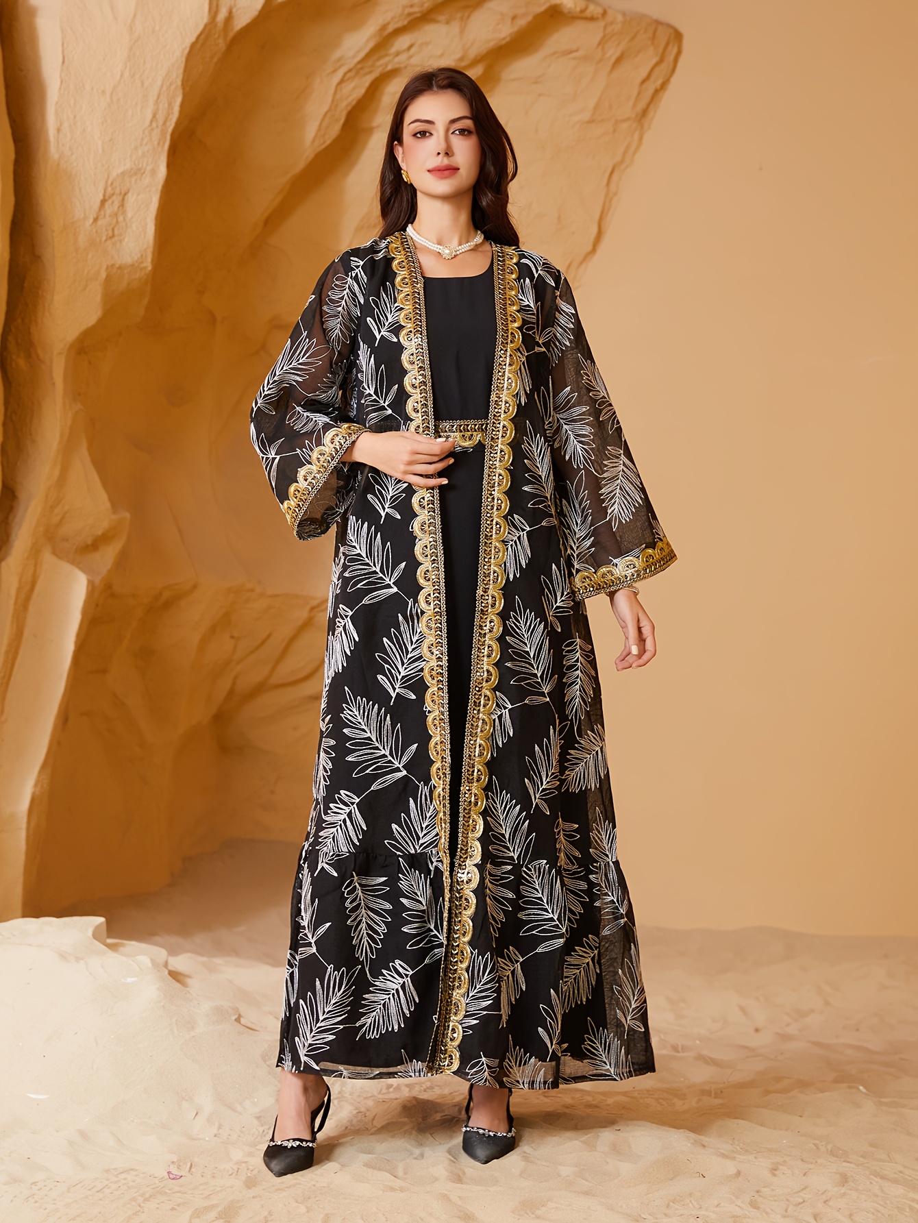 slim fit dress slacks Black/Gold Elegant Long Full Embroidered Thobe