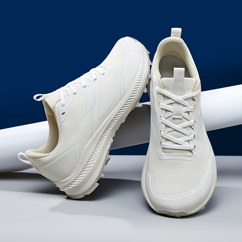 Outdoor Breathable Wide-Toe Large-Size Hiking Sneakers