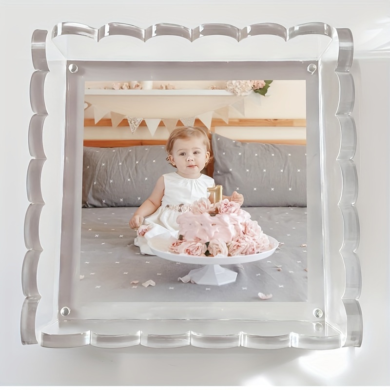 

Modern Acrylic Magnetic Photo Frame With Fan-shaped Tray, Horizontal Family Theme, Polished , For Kitchen, Living Room, Bedroom, Or Bathroom Decor