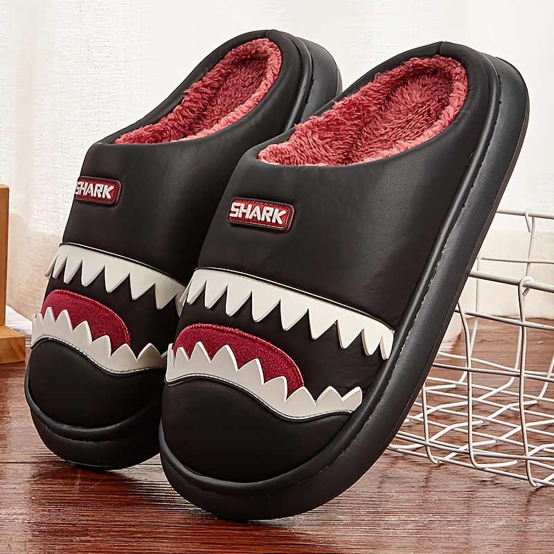 

Pantoufles tendance en de requin pour femmes, chaudes, légères, antidérapantes, à enfiler, pour , pantoufles d'hiver à bout fermé Kawaii.