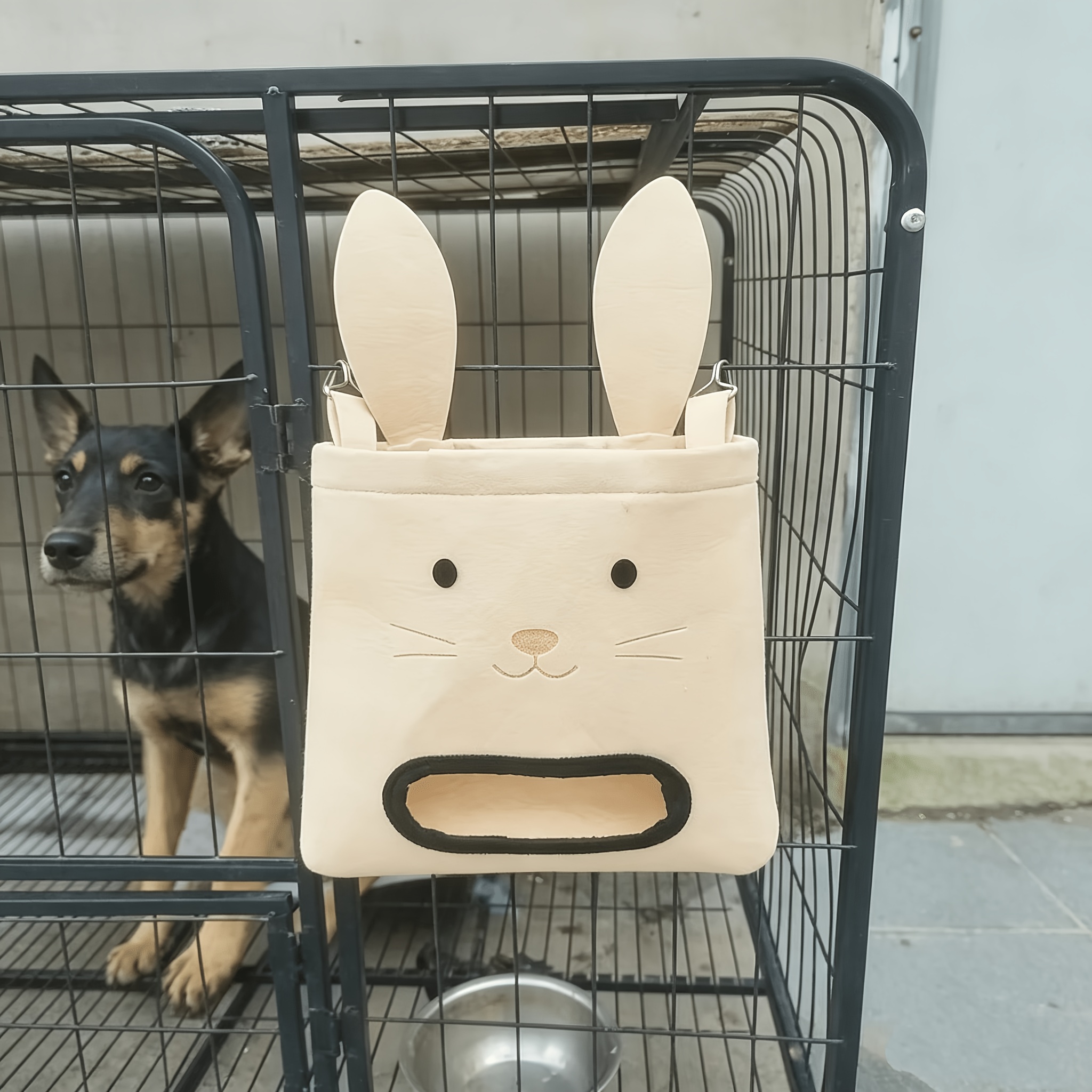 TEMU Heavy-duty Hanging Pet Feeder With Rabbit - Large Capacity Hay Feeder, Anti-tip Design, Easy-to-hang Chain, Suitable For Cages, Indoor/outdoor