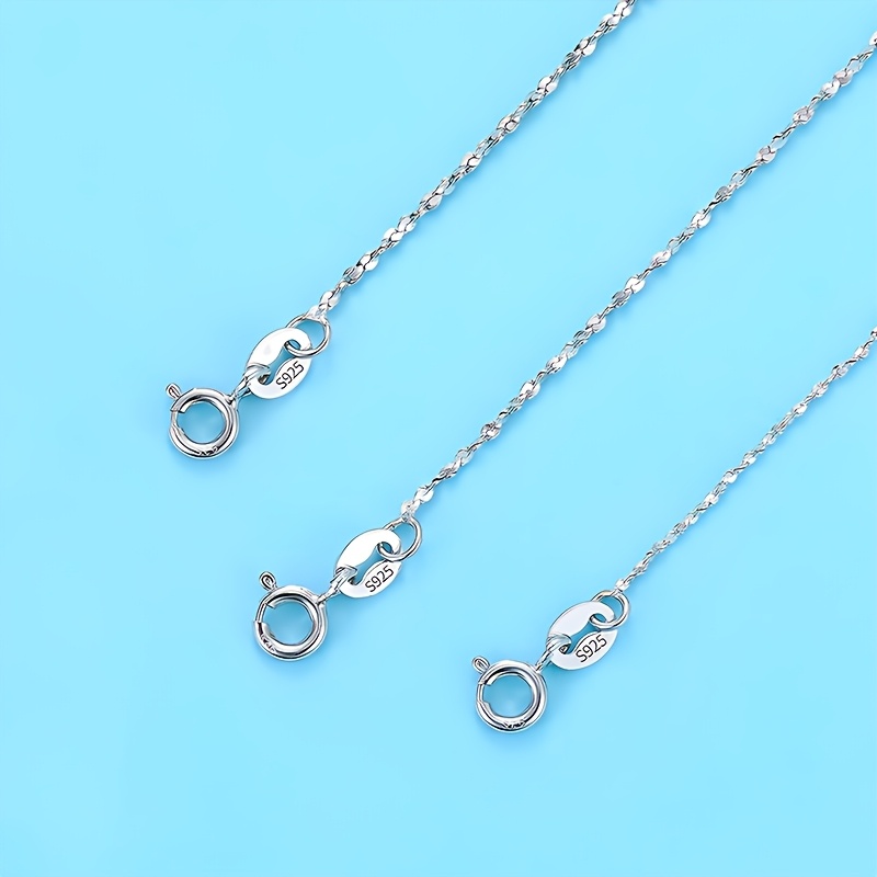 

A Stylish And Silvery Necklace For Women, Featuring A Sky , Pairing With Sweaters. This Silvery Chain Pendant, Making It A Great Gift For Birthdays, Anniversaries, Valentine's Day, And Christmas.