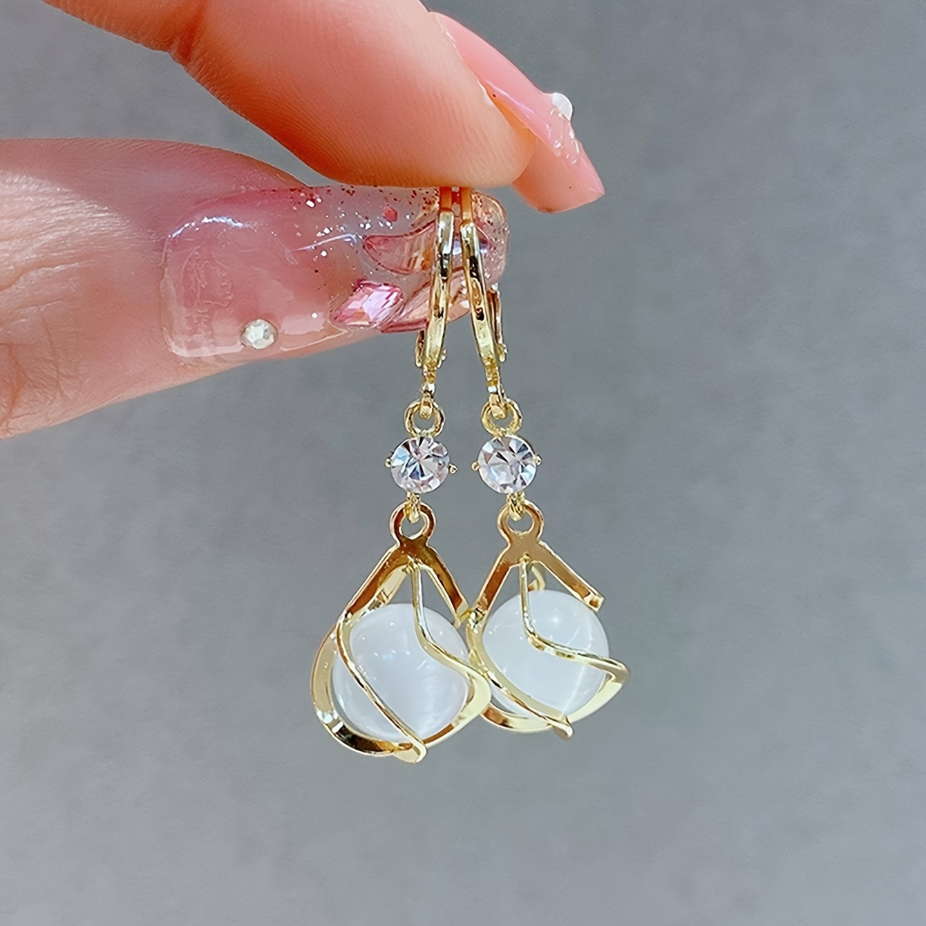 Elegant Vintage-inspired Rhinestone Drop Earrings With , Copper Material And Ear Needle, Non-plated Fashion Dangle Earrings For Women, Perfect For Party And Vacation Occasions