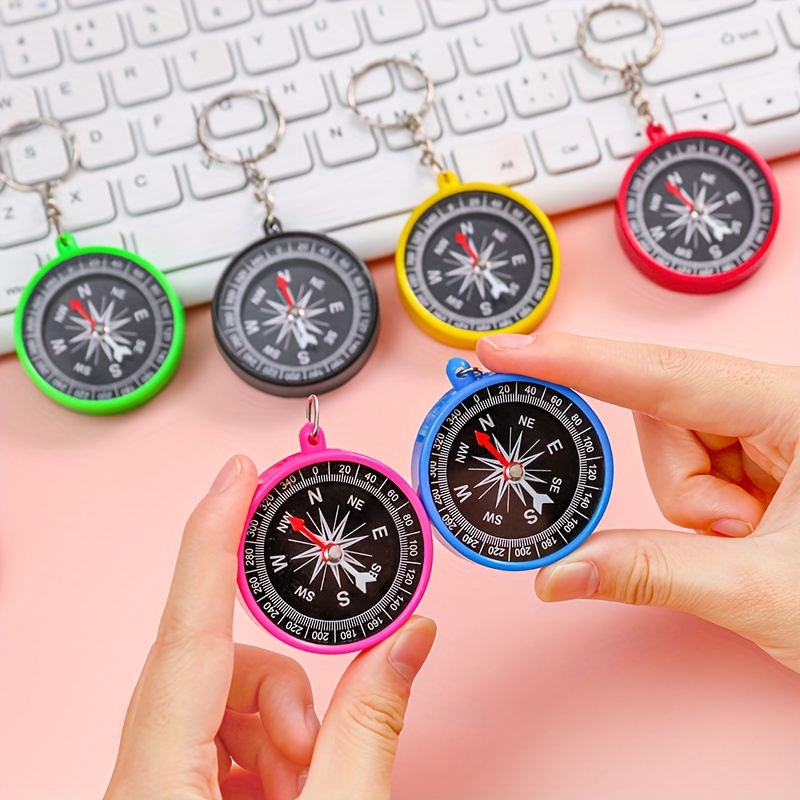 

6-pack Mini Compass Keychains - Assorted Colors, Perfect For Outdoor Adventures & Party Favors, Durable Plastic, Ideal Gift For Men & Women