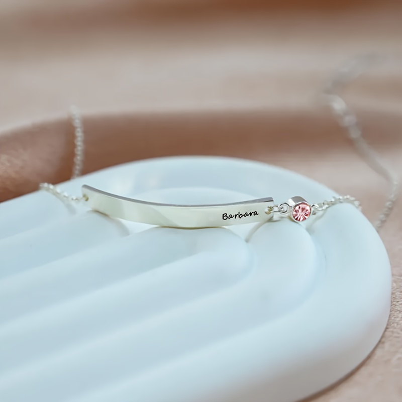 TEMU Questo bracciale personalizzato in acciaio inossidabile una pietra natale e pu簷 inciso con un , rendendolo per famiglia, o migliori per Natale,